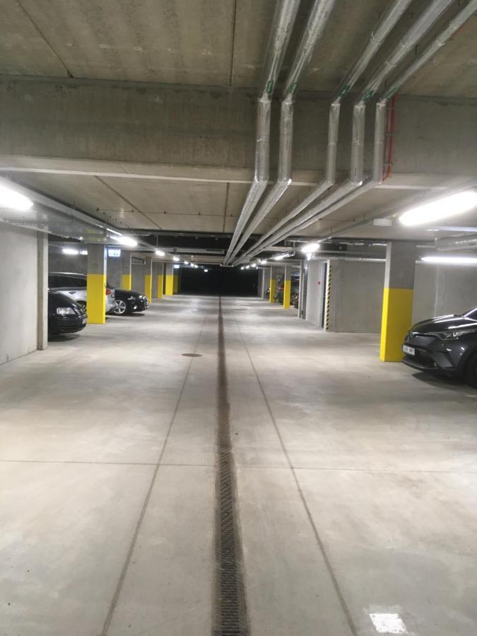 Vp Kalamaja Apartment With Garage Tallinn Exteriör bild
